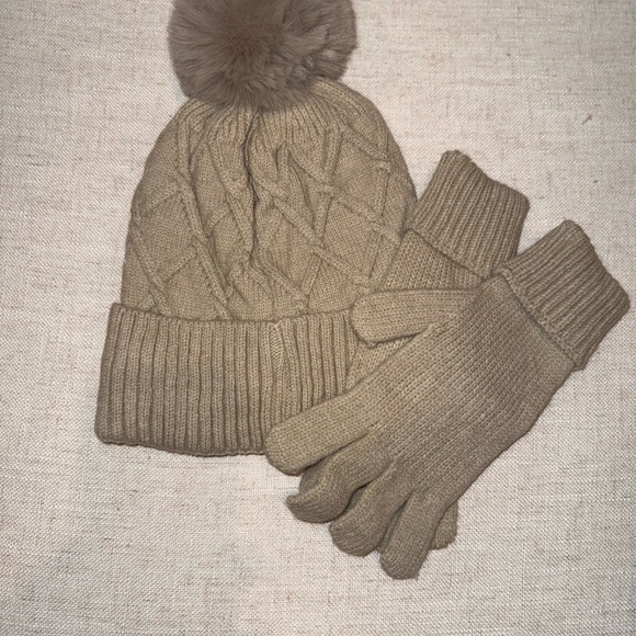 UGG tan hat and gloves main image 4